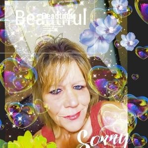 Meet your Posher, Cynthia